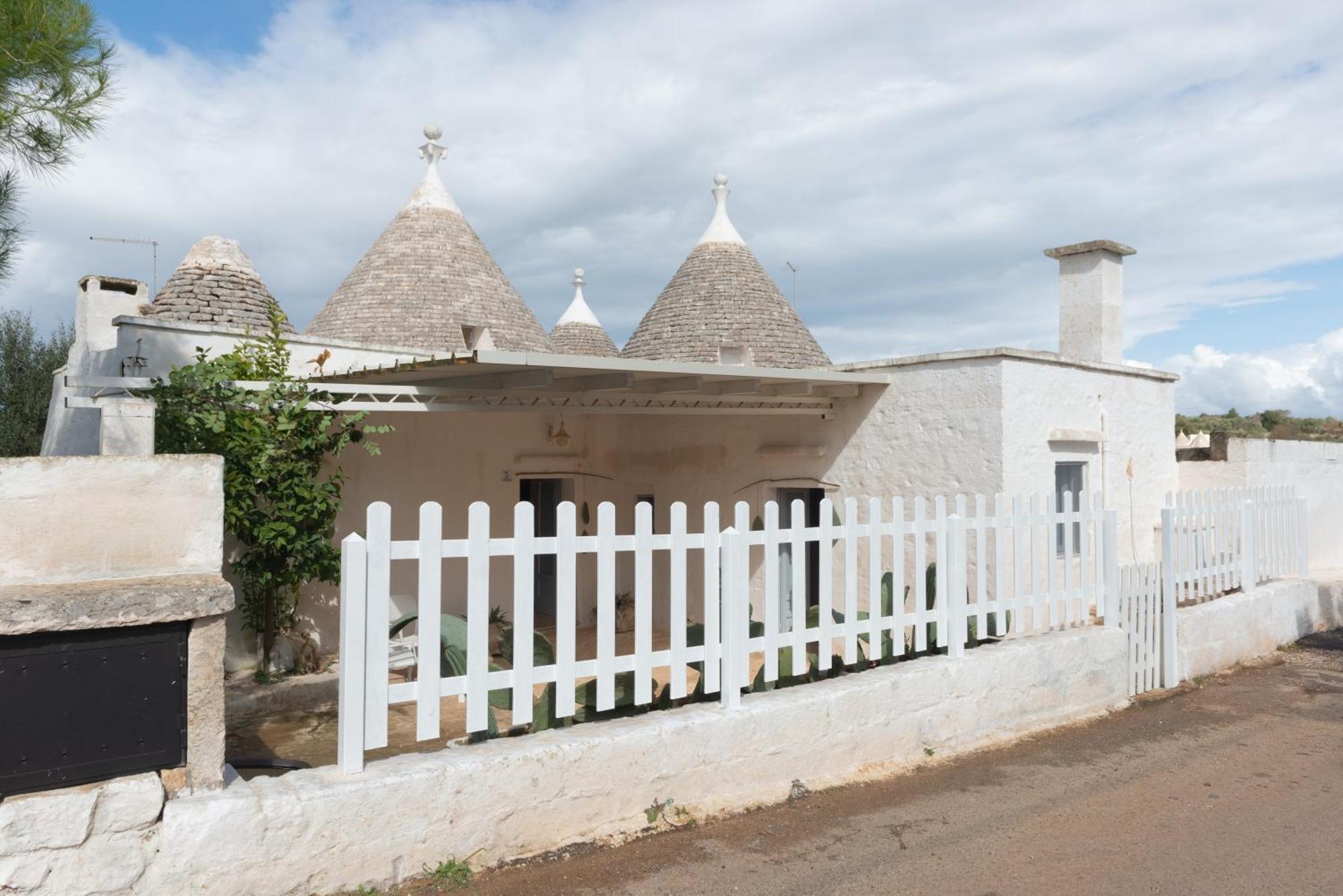 Trullo Da Nonno Marco Villa ชิสแตร์นีโน ภายนอก รูปภาพ